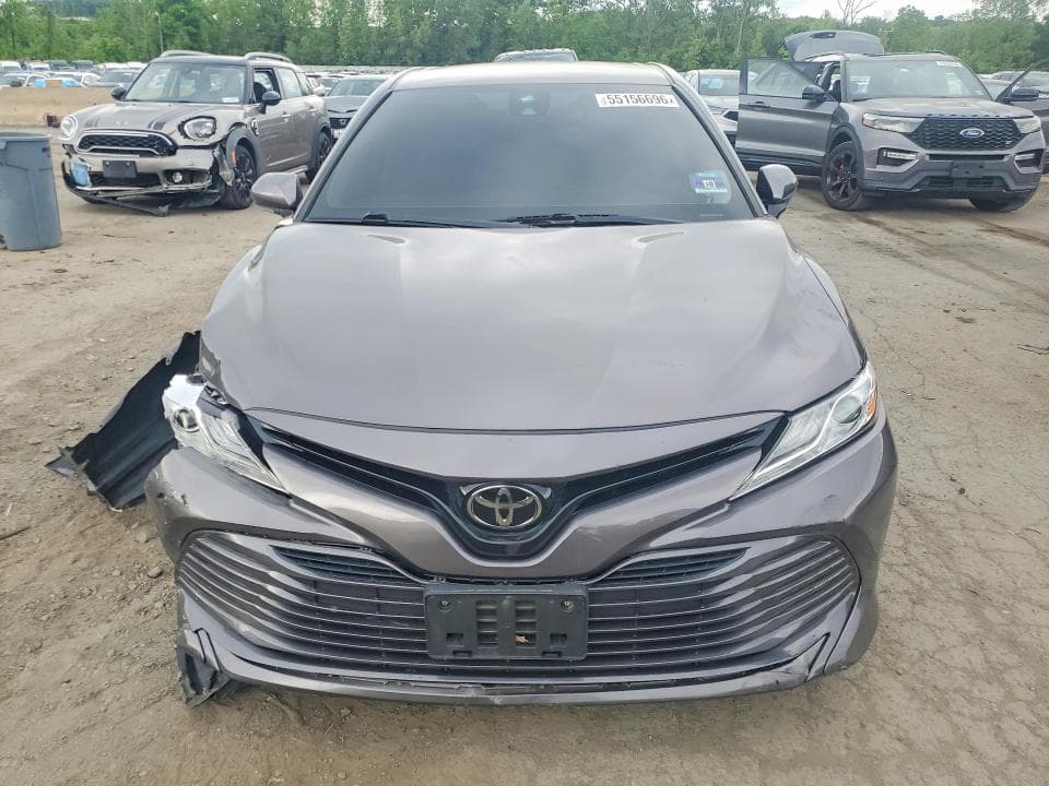 2019 TOYOTA CAMRY XLE XLE 6