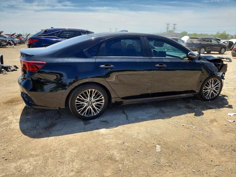 2024 KIA FORTE GT LINE 3