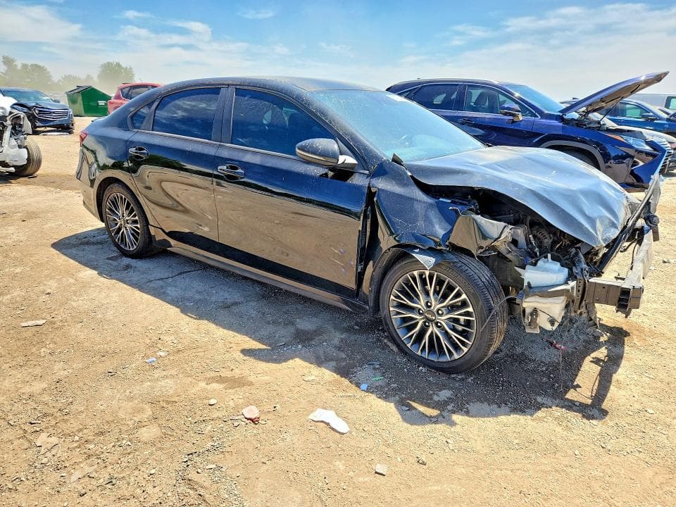 2024 KIA FORTE GT LINE 4
