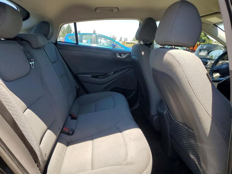 2020 HYUNDAI IONIQ HYBRID BLUE 10