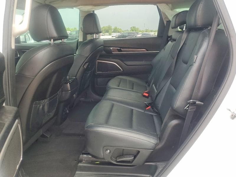 2023 KIA TELLURIDE LX 10