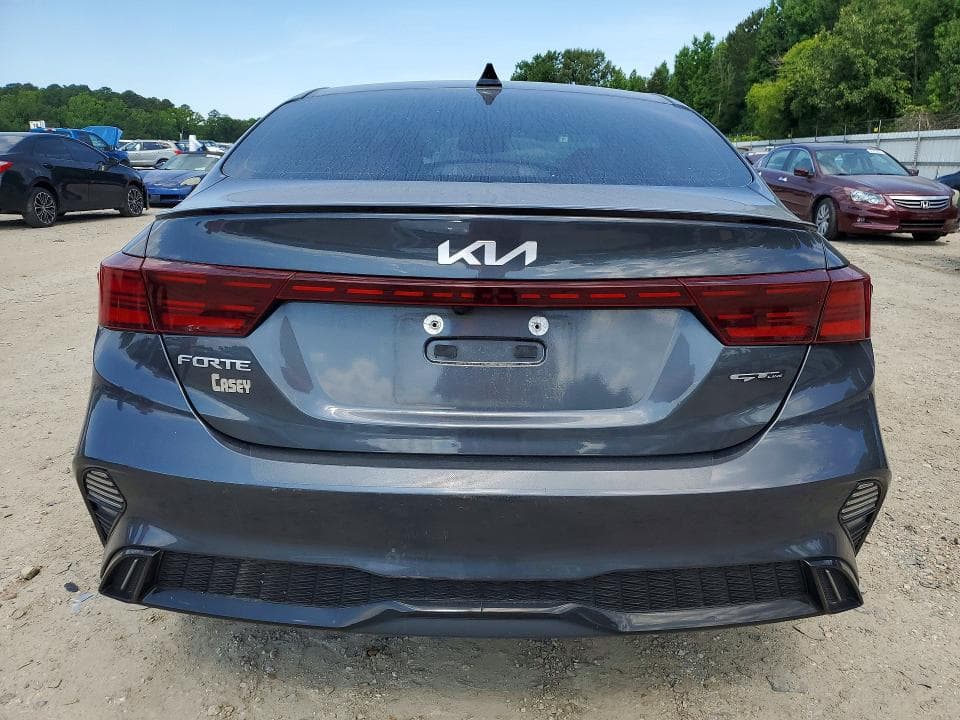 2023 KIA FORTE GT LINE 6