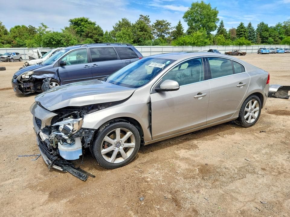 2016 VOLVO S60 PREMIER 1