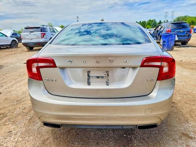 2016 VOLVO S60 PREMIER 6