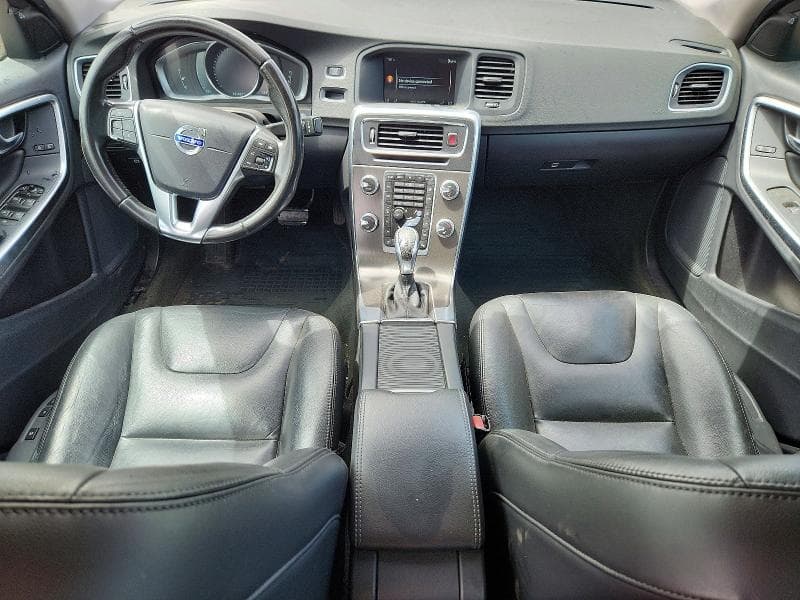 2016 VOLVO S60 PREMIER 8