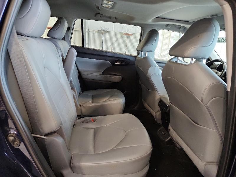 2020 TOYOTA HIGHLANDER XLE XLE 11