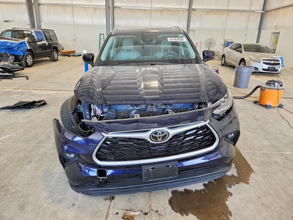 2020 TOYOTA HIGHLANDER XLE XLE 5
