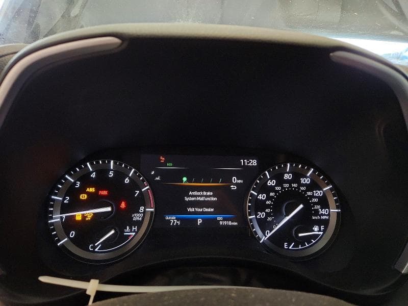 2020 TOYOTA HIGHLANDER XLE XLE 9