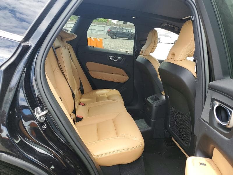 2022 VOLVO XC60 T8 RECHARGE INSCRIPTION T8 RECHARGE INSCRIPTION 11