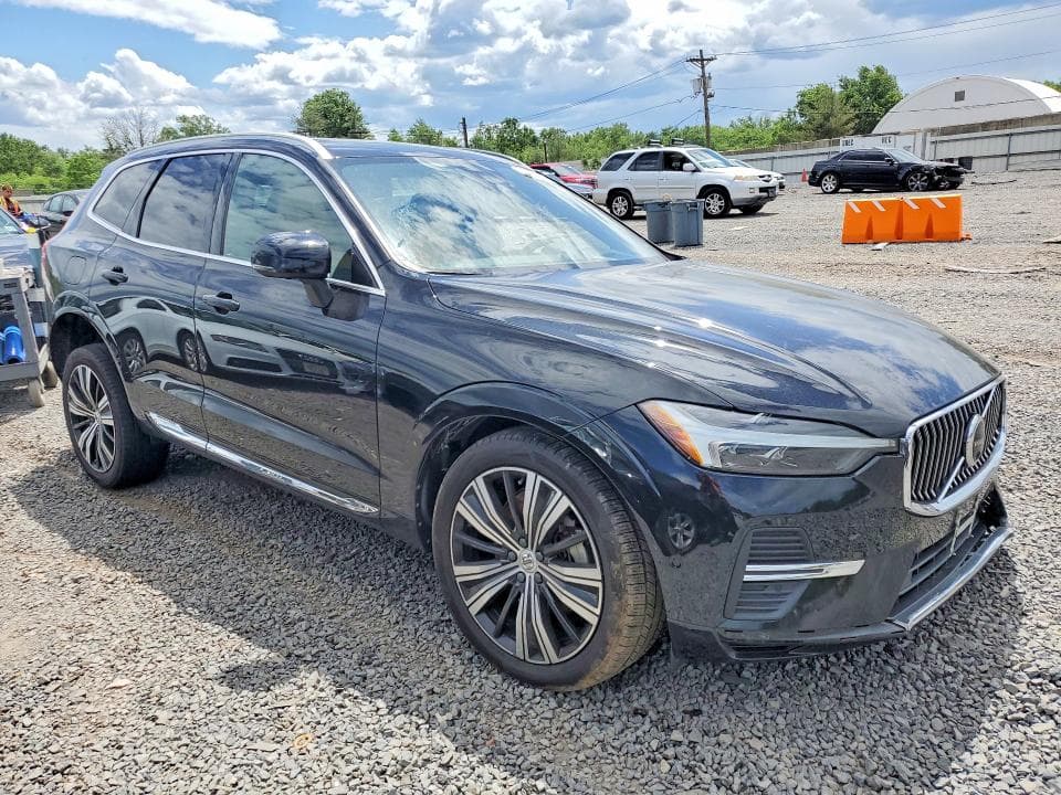 2022 VOLVO XC60 T8 RECHARGE INSCRIPTION T8 RECHARGE INSCRIPTION 4