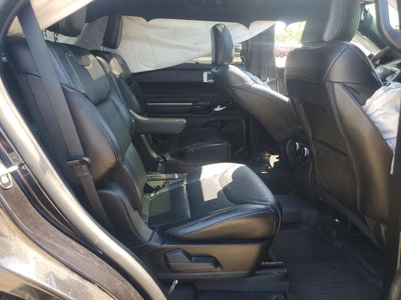 2023 FORD EXPLORER ST 10