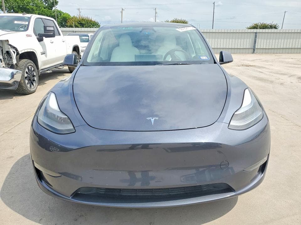 2023 TESLA MODEL Y 5