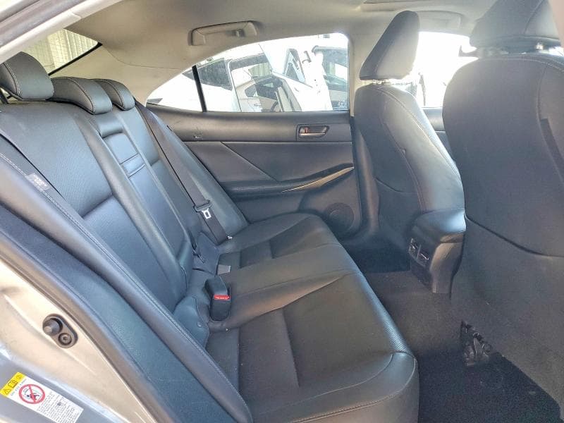 2017 LEXUS IS 200T 10