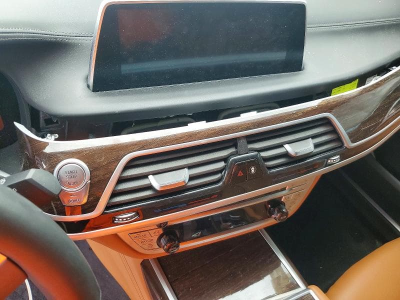 2021 BMW 750 XI XI 10