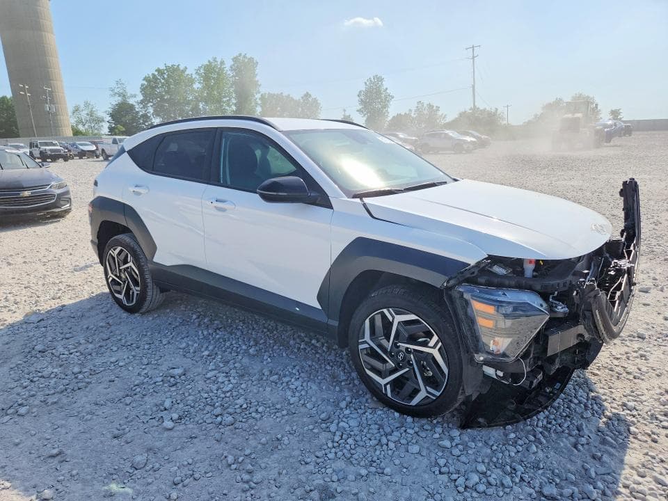 2026 HYUNDAI KONA SEL PREMIUM 4