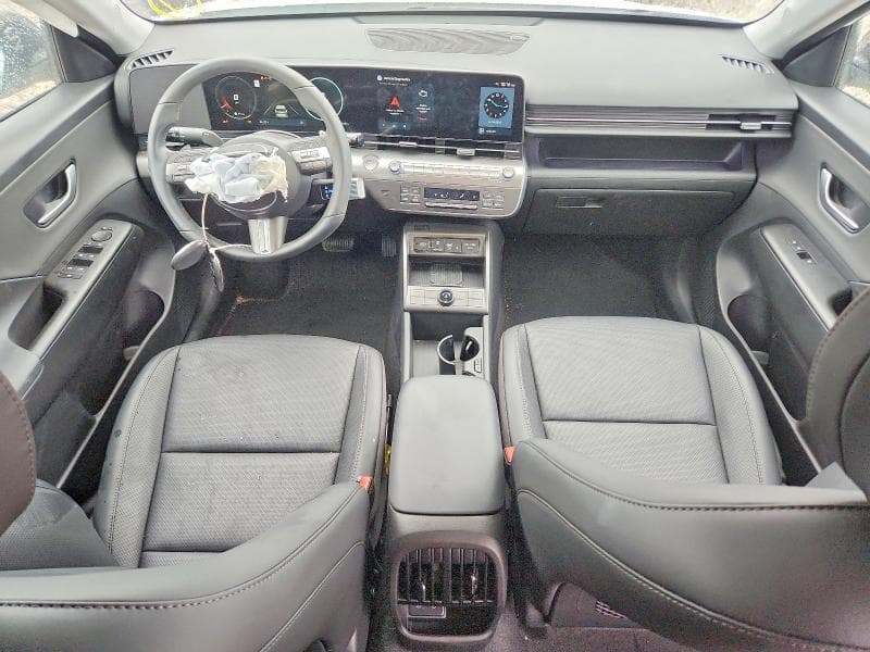 2026 HYUNDAI KONA SEL PREMIUM 8