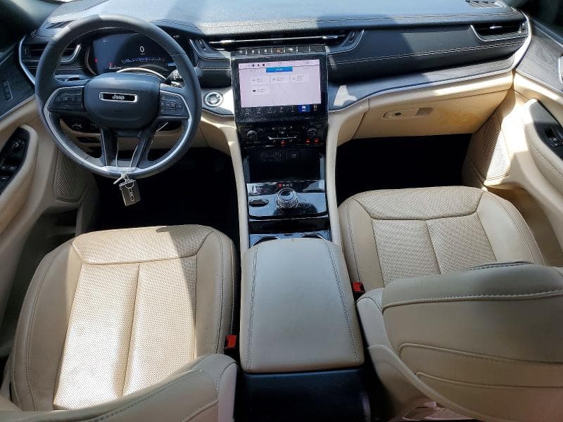 2023 JEEP GRAND CHEROKEE LIMITED 8