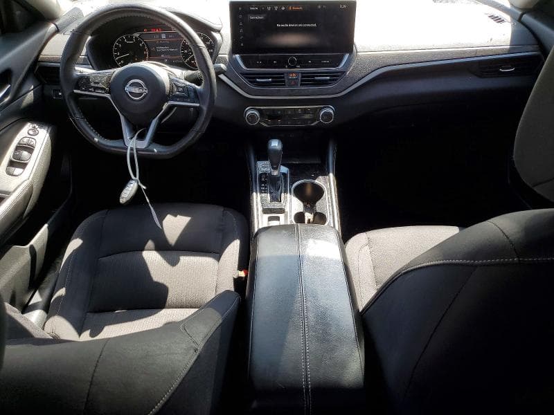 2024 NISSAN ALTIMA SV SV 8