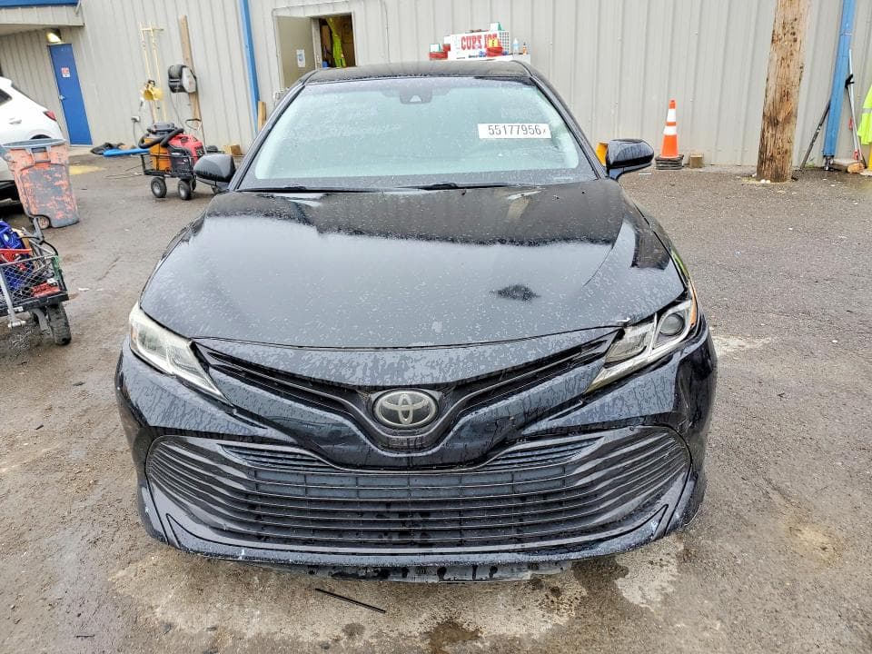 2018 TOYOTA CAMRY LE LE 5