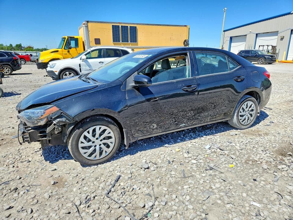 2018 TOYOTA COROLLA LE LE - 1