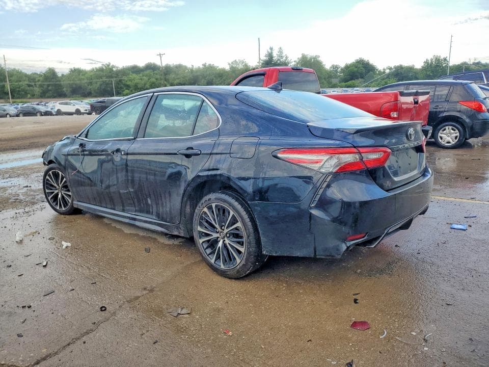 2019 TOYOTA CAMRY SE SE 2