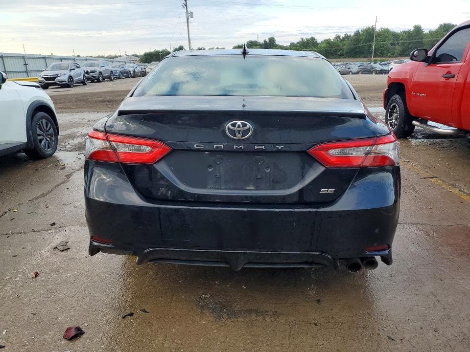 2019 TOYOTA CAMRY SE SE 6