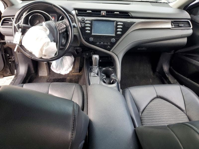 2019 TOYOTA CAMRY SE SE 8