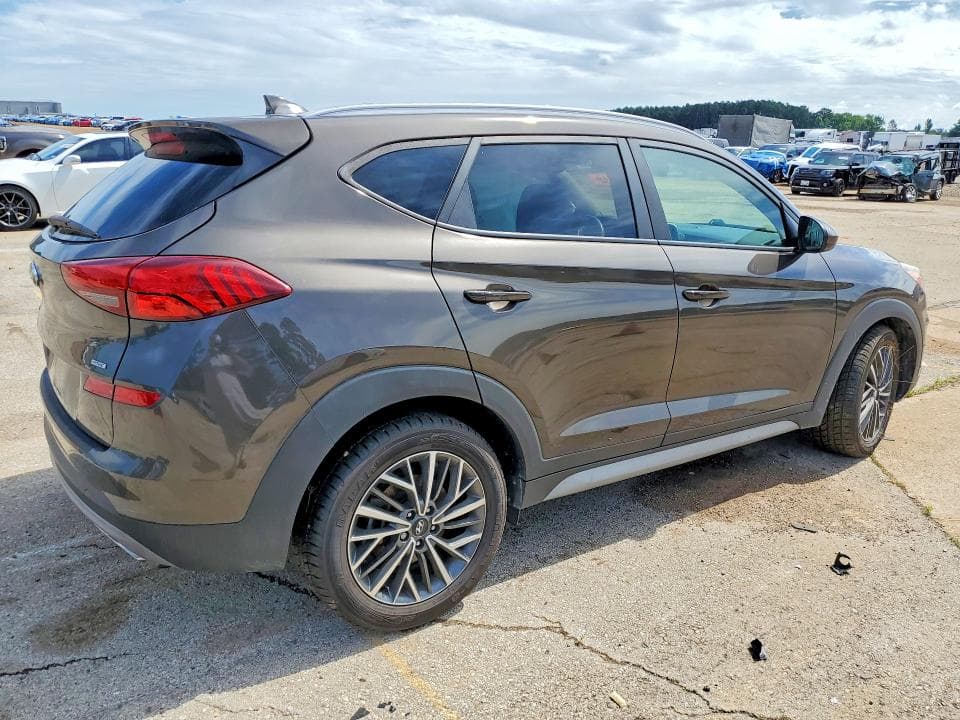 2019 HYUNDAI TUCSON SEL 3