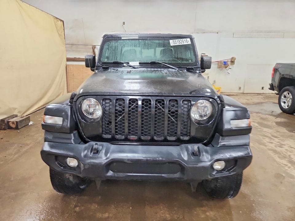 2020 JEEP GLADIATOR SPORT 5