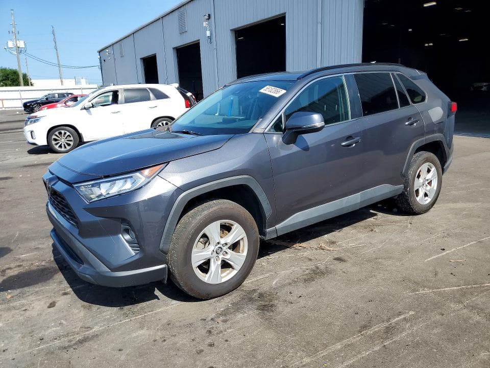 2019 TOYOTA RAV4 XLE - 1
