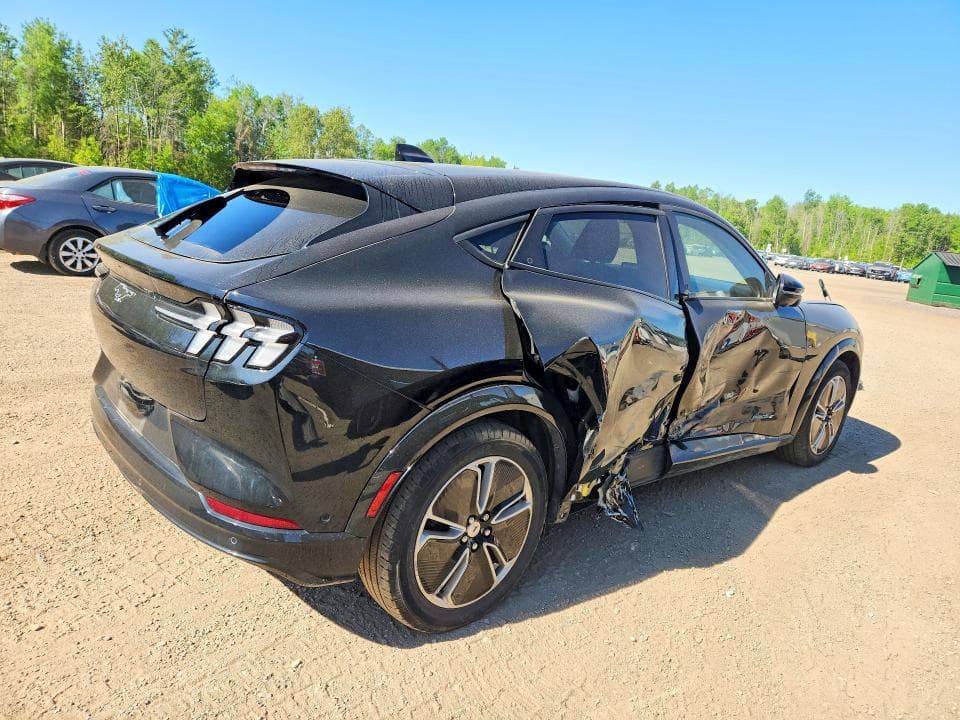 2023 FORD MUSTANG MACH-E PREMIUM 3