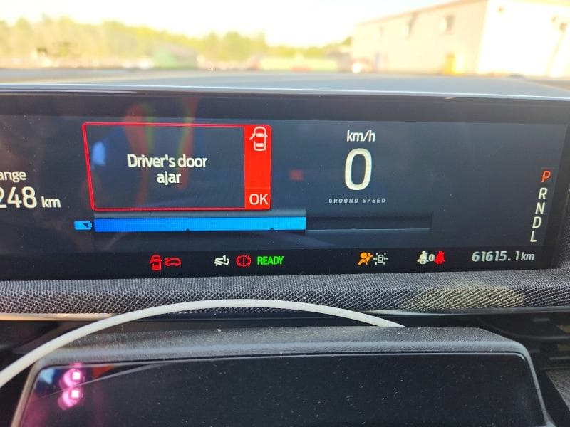 2023 FORD MUSTANG MACH-E PREMIUM 9