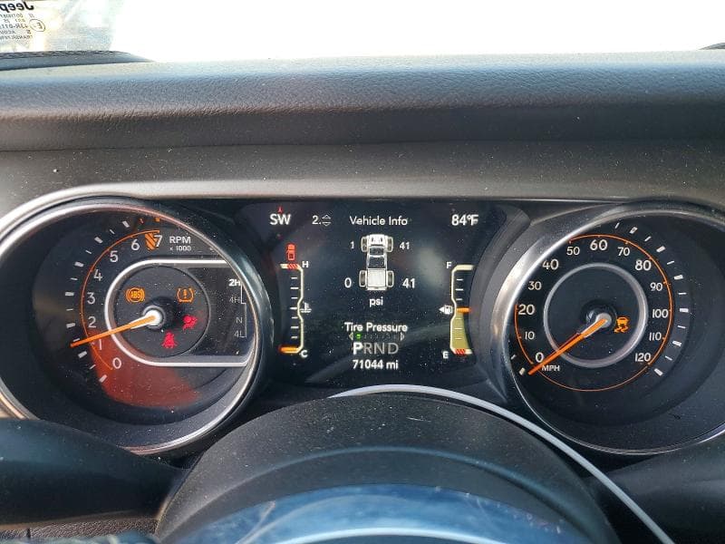 2020 JEEP GLADIATOR OVERLAND 9