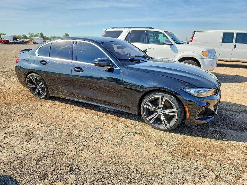 2024 BMW 330XI 4