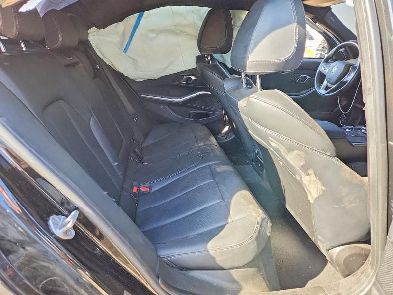 2024 BMW 330XI 10