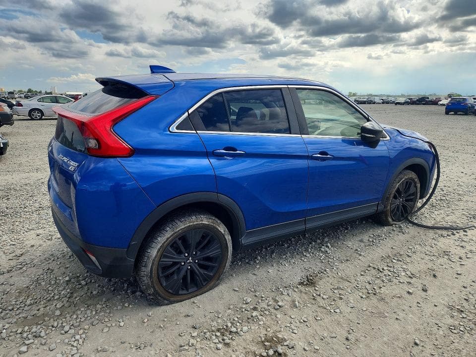 2019 MITSUBISHI ECLIPSE CROSS LE 3