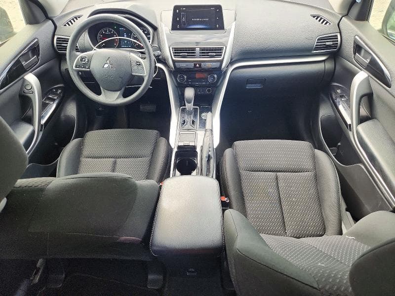 2019 MITSUBISHI ECLIPSE CROSS LE 8