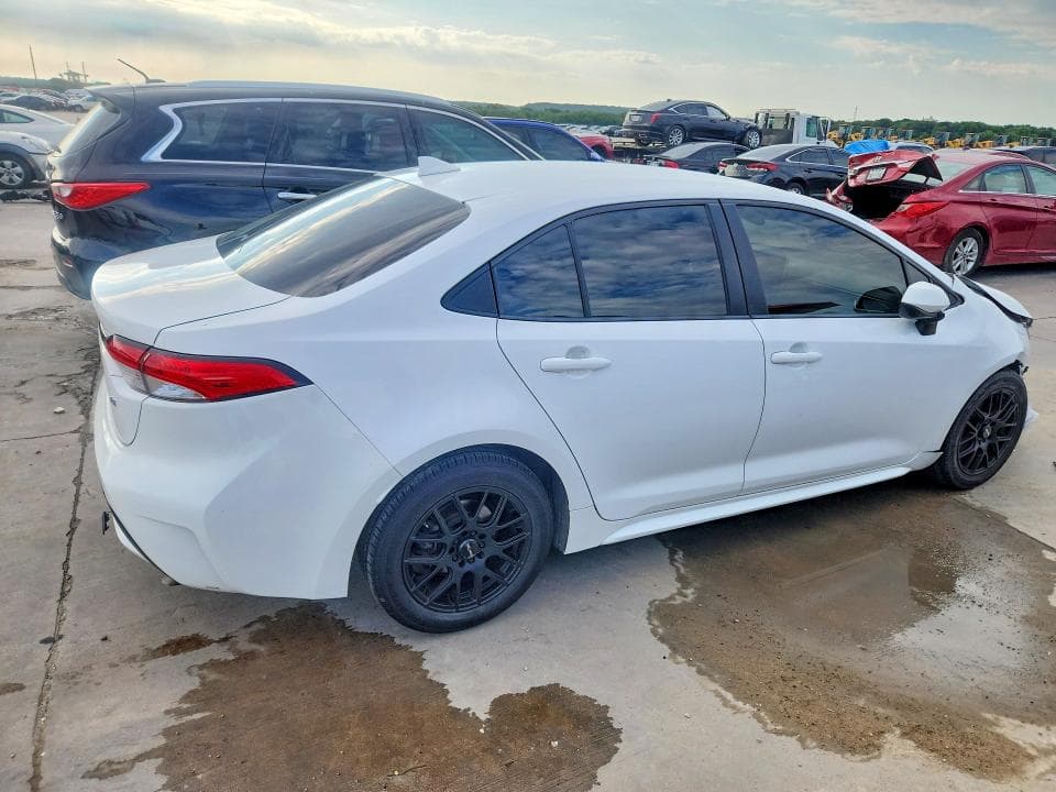2021 TOYOTA COROLLA LE LE 3