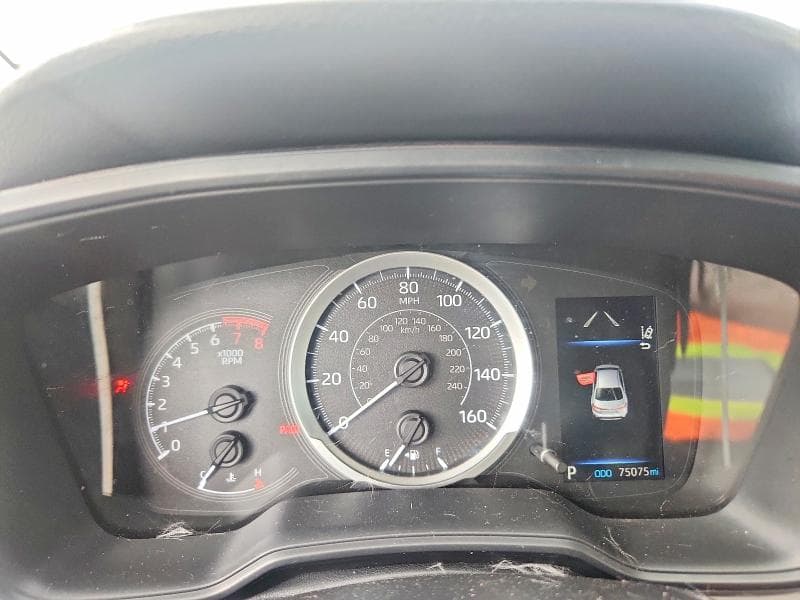 2021 TOYOTA COROLLA LE LE 9
