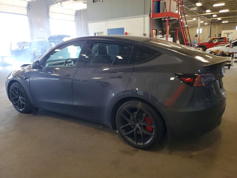 2023 TESLA MODEL Y 2