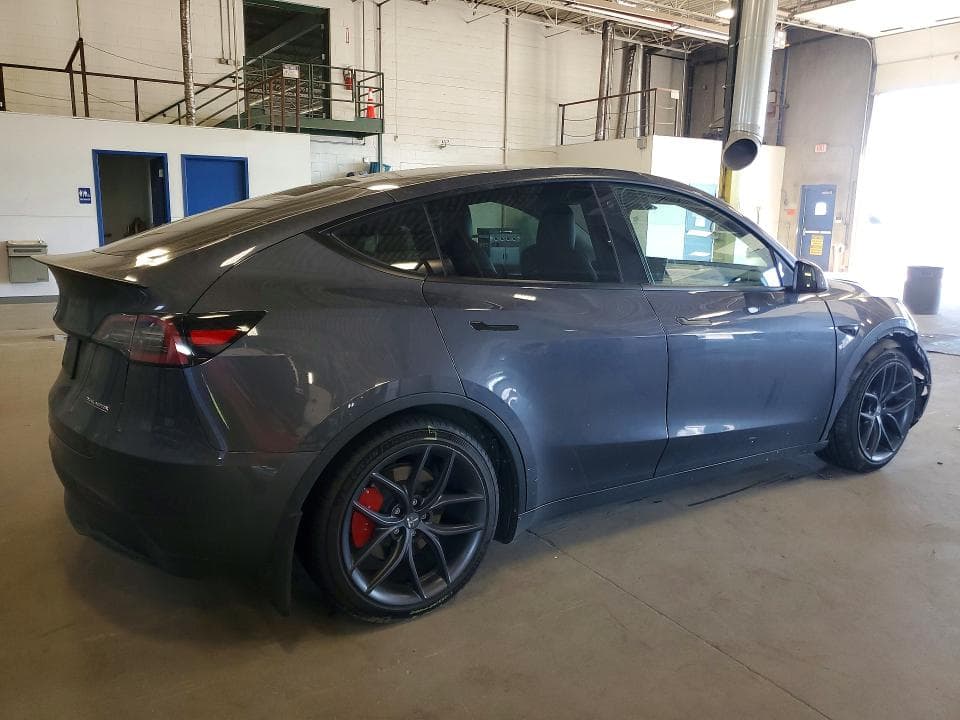 2023 TESLA MODEL Y 3