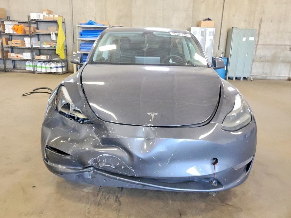 2023 TESLA MODEL Y 5