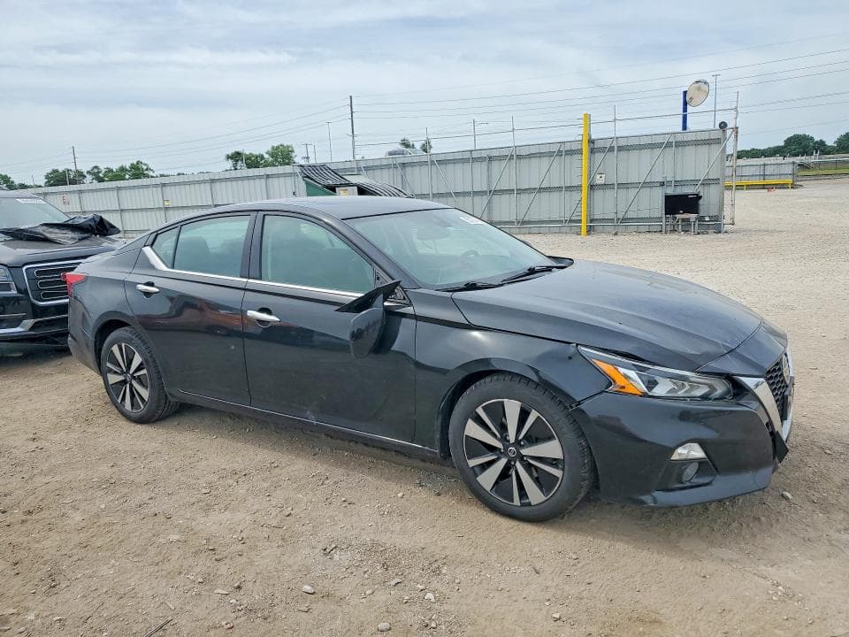 2019 NISSAN ALTIMA SL 4