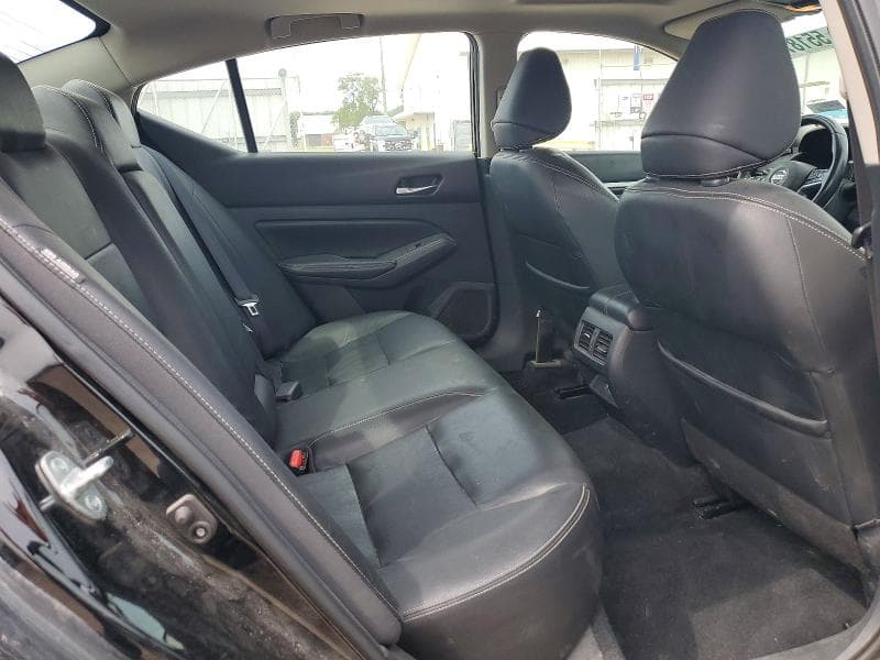 2019 NISSAN ALTIMA SL 10