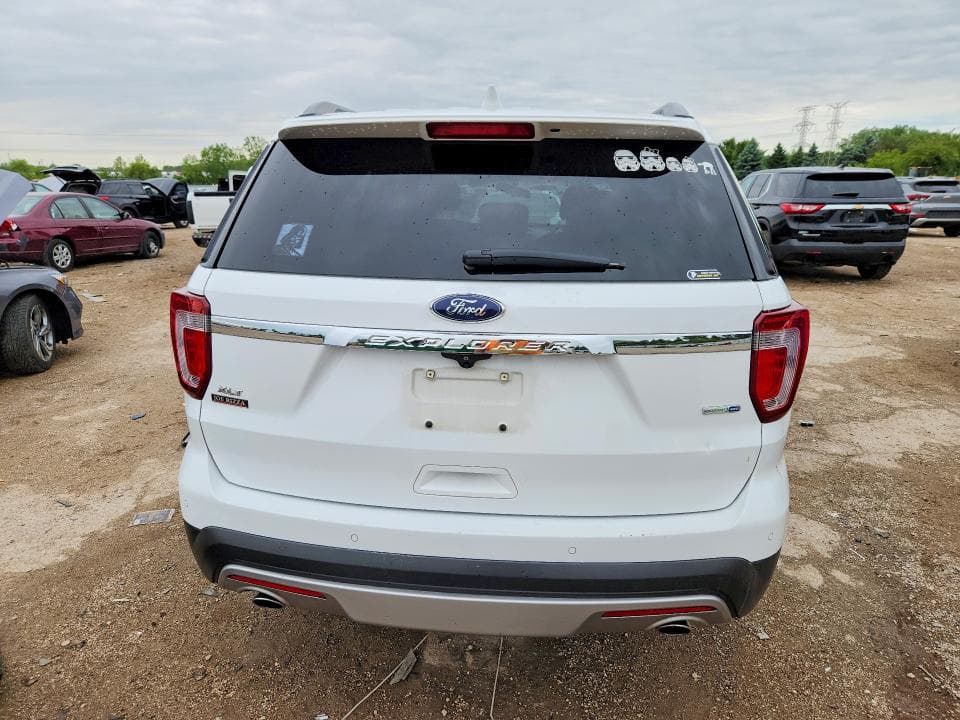 2017 FORD EXPLORER XLT 6