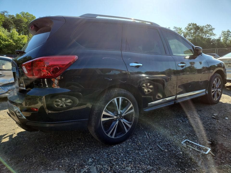 2020 NISSAN PATHFINDER PLATINUM 3