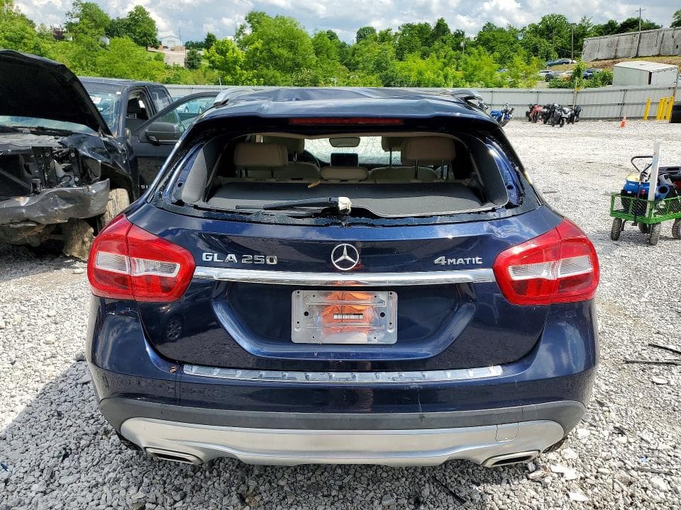 2017 MERCEDES-BENZ GLA 250 4MATIC 6