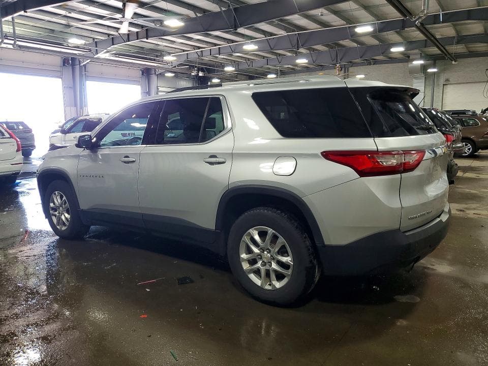 2018 CHEVROLET TRAVERSE LT LT 2
