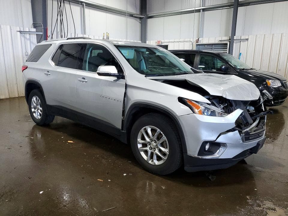 2018 CHEVROLET TRAVERSE LT LT 4