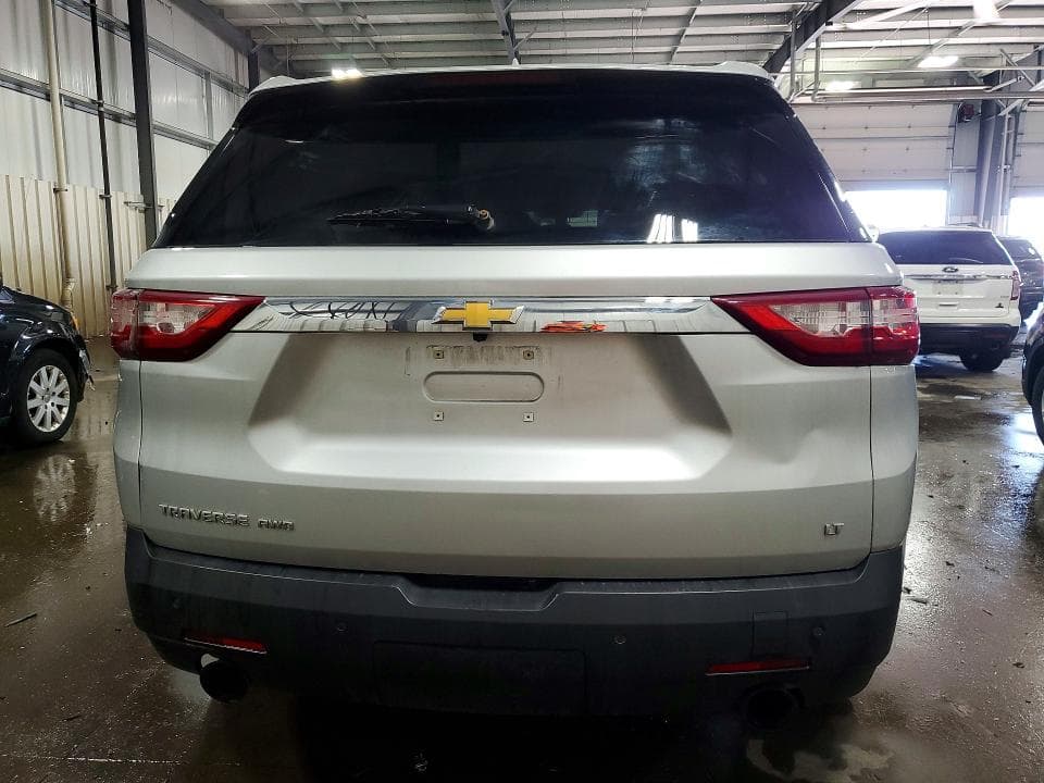 2018 CHEVROLET TRAVERSE LT LT 6